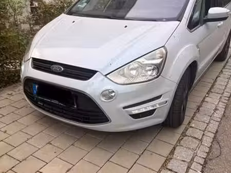 Ford S-Max 2.2 TDCi 200 Titanium