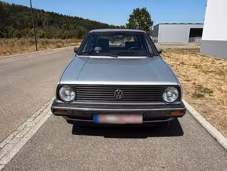 Volkswagen Golf 1.6