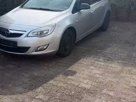 Opel Astra 1.7 CDTI 110