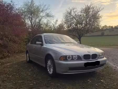 BMW Série 5 520i 2.2 170