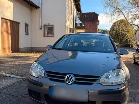 Volkswagen Golf 1.4 75