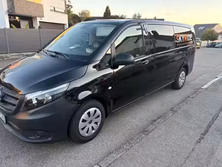 Mercedes-Benz Vito 163
