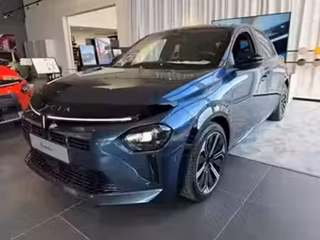 Lancia Ypsilon 1.2 110