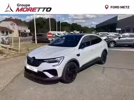 Renault Arkana E-Tech 1.6 145 Esprit Alpine