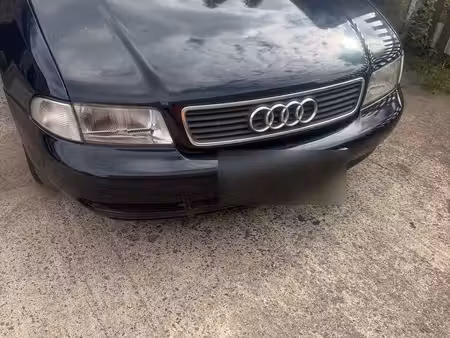 Audi A4 1.6 101