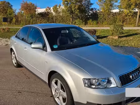 Audi A4 2.0 130