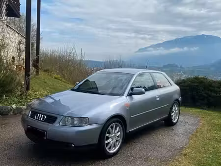 Audi A3 1.8 FSI 150 S line