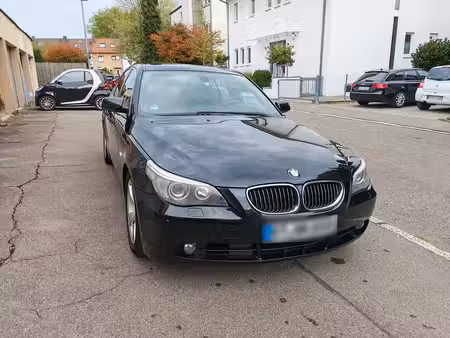 BMW Série 5 545i V8 4.4 333