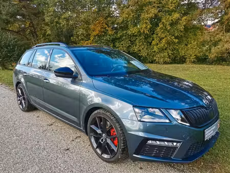 Škoda Octavia RS 2.0 TSI 230