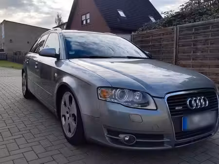 Audi A4 2.0 130