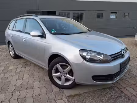 Volkswagen Golf 1.6 TDI 105