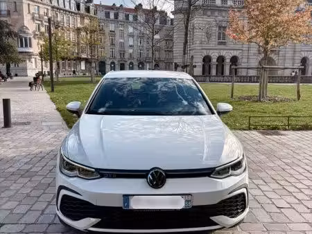 Volkswagen Golf GTE 1.4 245