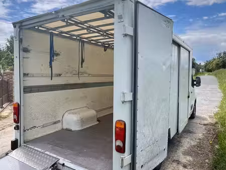 Renault Master 2.3 dCi 125