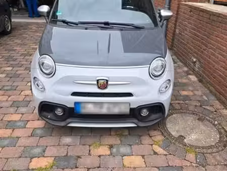 Abarth 595 1.4 180 Competizione