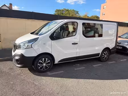 Renault Trafic dCi 120
