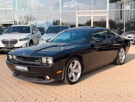 Dodge Challenger SRT8