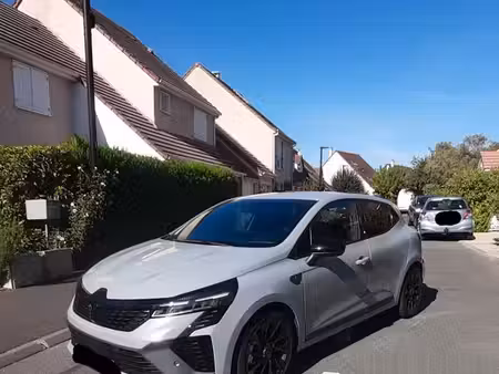 Renault Clio E-Tech 1.6 145 Esprit Alpine