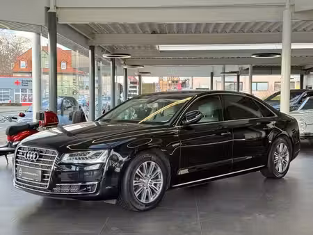 Audi A8 W12 6.3 quattro