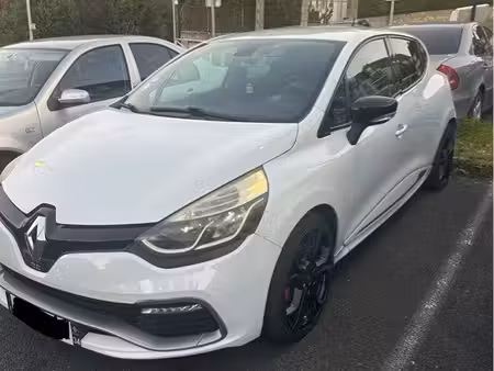 Renault Clio RS 1.6 T 200