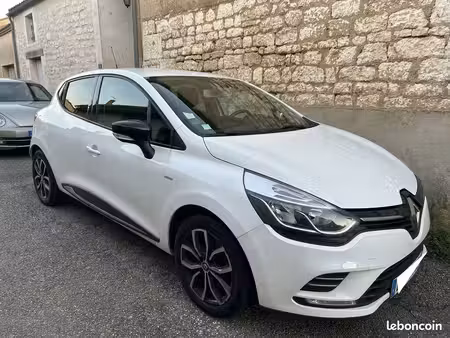 Renault Clio 1.2 75