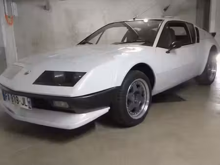 Alpine A310 