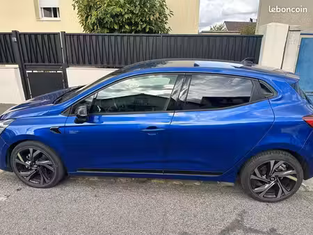 Renault Clio E-Tech 1.6 145