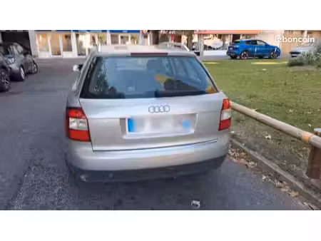 Audi A4 V6 2.5 TDI 180 quattro