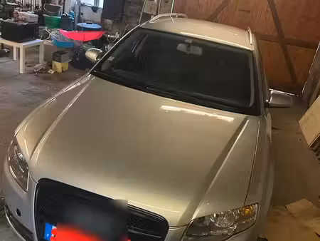 Audi A4 V6 2.7 TDI 180
