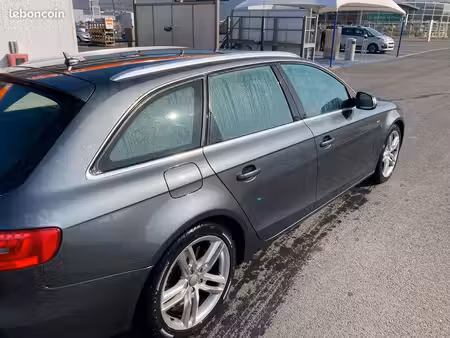 Audi A4 2.0 TDI 143
