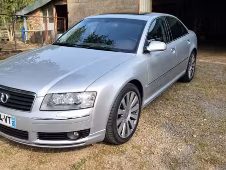 Audi A8 V8 4.0 TDI 275 quattro
