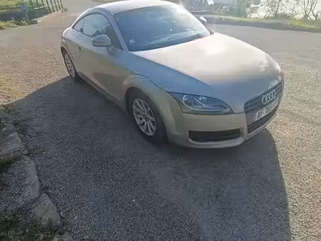 Audi TT 2.0 TFSI 200