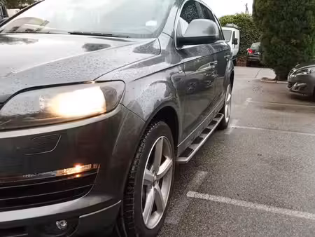 Audi Q7 quattro