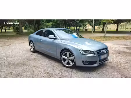 Audi A5 2.0 TFSI 211 S line