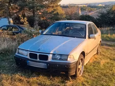 BMW Série 3 320i 2.0 150