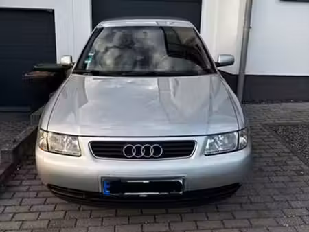 Audi A3 1.6 101
