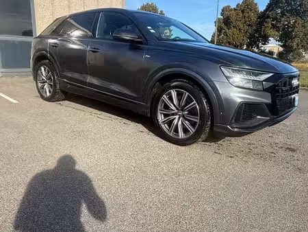 Audi Q8 50 TDI V6 3.0 286 quattro