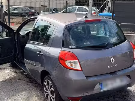 Renault Clio 1.2 75