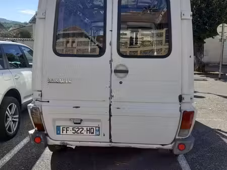 Renault Master 80