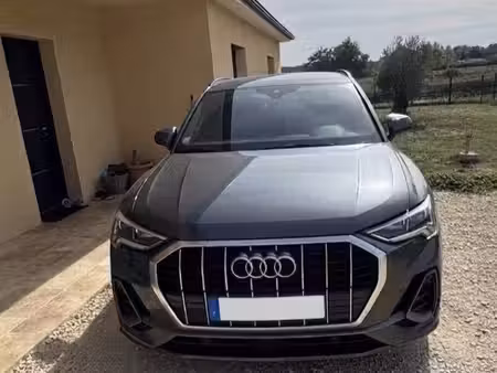 Audi Q3 2.0 TDI 150 S line