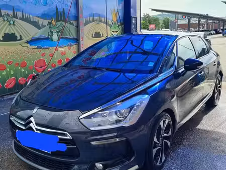 DS 5 2.0 HDi 160