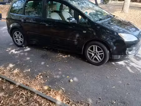 Ford C-max SE