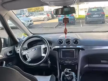 Ford Galaxy 2.0 TDCi 140