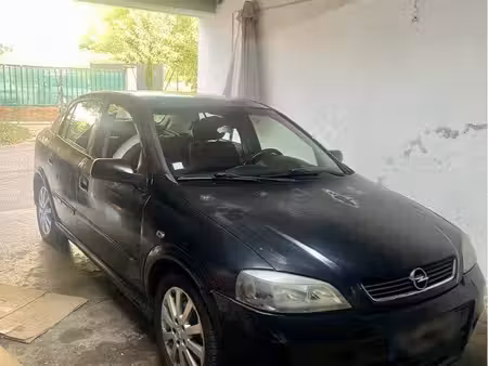 Opel Astra 2.2 125