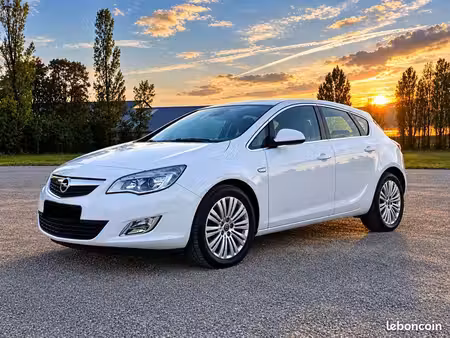Opel Astra 1.7 CDTI 110