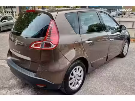Renault Scénic 1.5 dCi 110