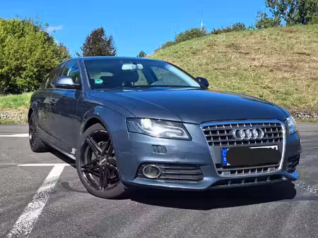 Audi A4 V6 2.7 TDI 190 Attraction