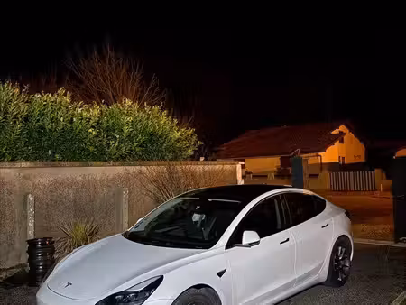 Tesla Model 3 Standard Plus 275