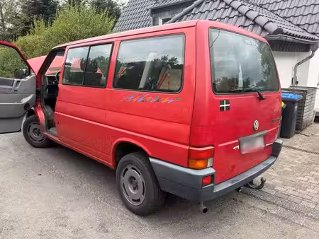 Volkswagen Transporter T4 1.9 68 Allstar