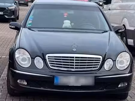 Mercedes-Benz Classe E E 220 2.1 150