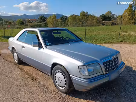 Mercedes-Benz Classe E E 220